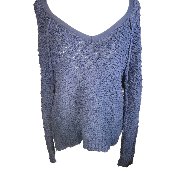 Free People V Neck Shaggybear Songbird Size XS - Picture 2 of 9